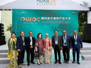 Read more about the article Langkah Besar RS Unimus: Gandeng Royal Lee Cancer Hospital Guangzhou China, Siapkan Layanan Kanker Bertaraf Internasional
