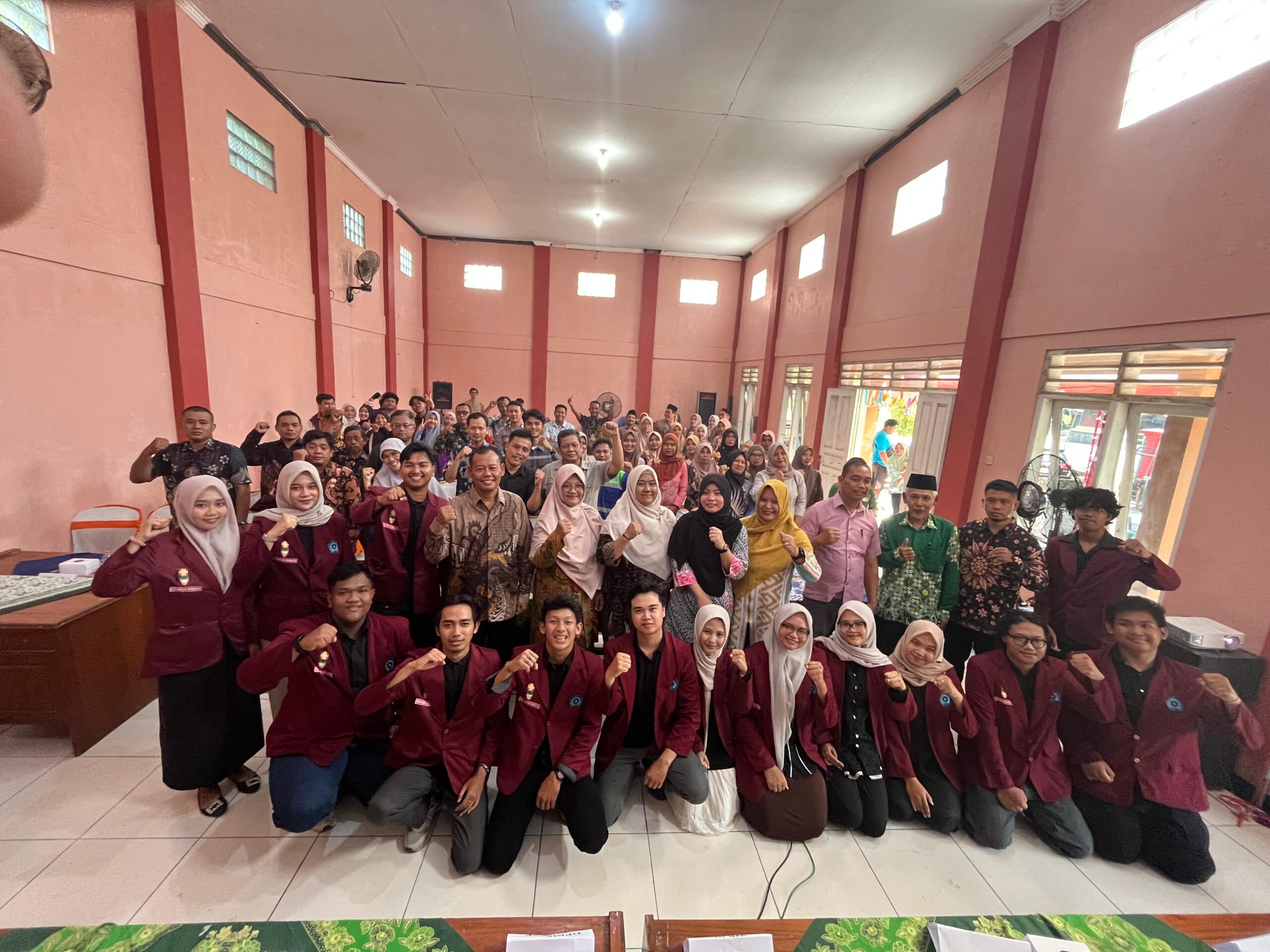 Read more about the article Tim PPK Ormawa IMM Ahmad Dahlan Unimus Luncurkan Program Desa Berdaya Wirausaha Berjaya di Desa Taruman