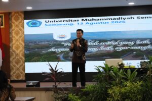 Read more about the article UNIMUS Dorong Guru Masa Depan Melek AI, Workshop PPG FIPH Bahas Artikel hingga Asesmen Digital