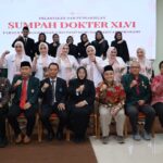 Angkat Sumpah Dokter ke-46 FK Unimus, Enam Dokter Baru Siap Mengabdi untuk Masyarakat